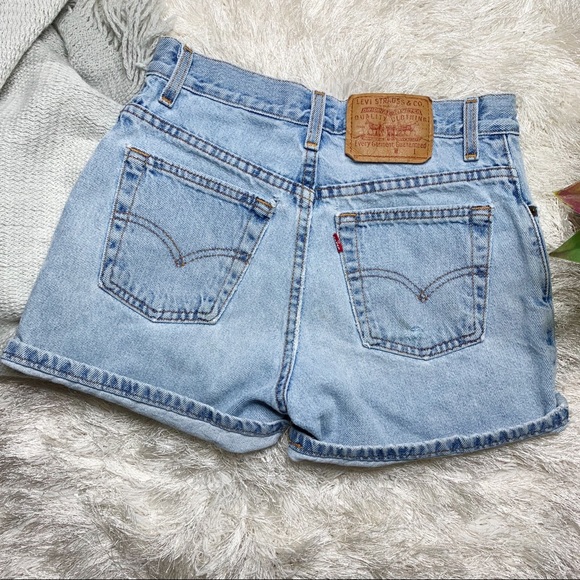 Levi's Pants - Levi’s light wash denim shorts
